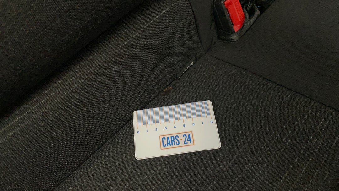 Seats Rear RHS Cigarette Burn