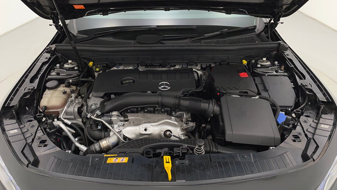 Open Bonnet (Engine)