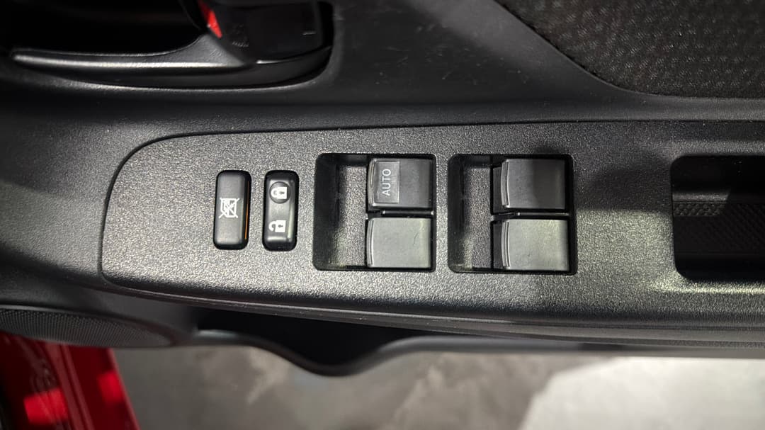 2019 Toyota Yaris Ascent, Automatic, 66843 km, Drivers Side Door Panel Controls