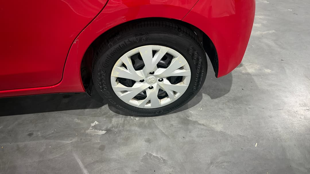 2019 Toyota Yaris Ascent, Automatic, 66843 km, Left Rear Wheel