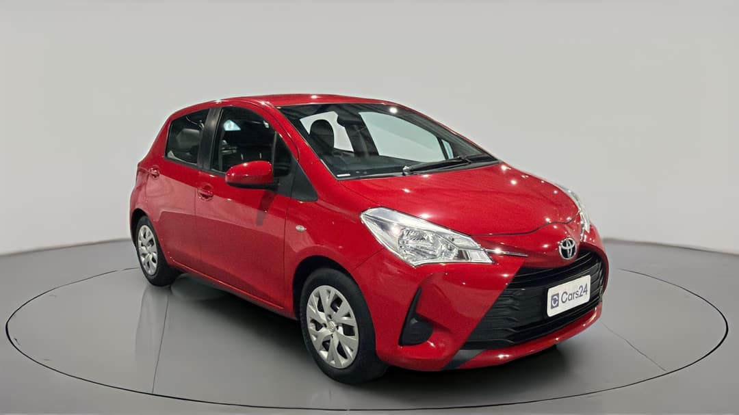 2019 Toyota Yaris Ascent, Automatic, 66843 km, Right Front Diagonal (45- Degree) View