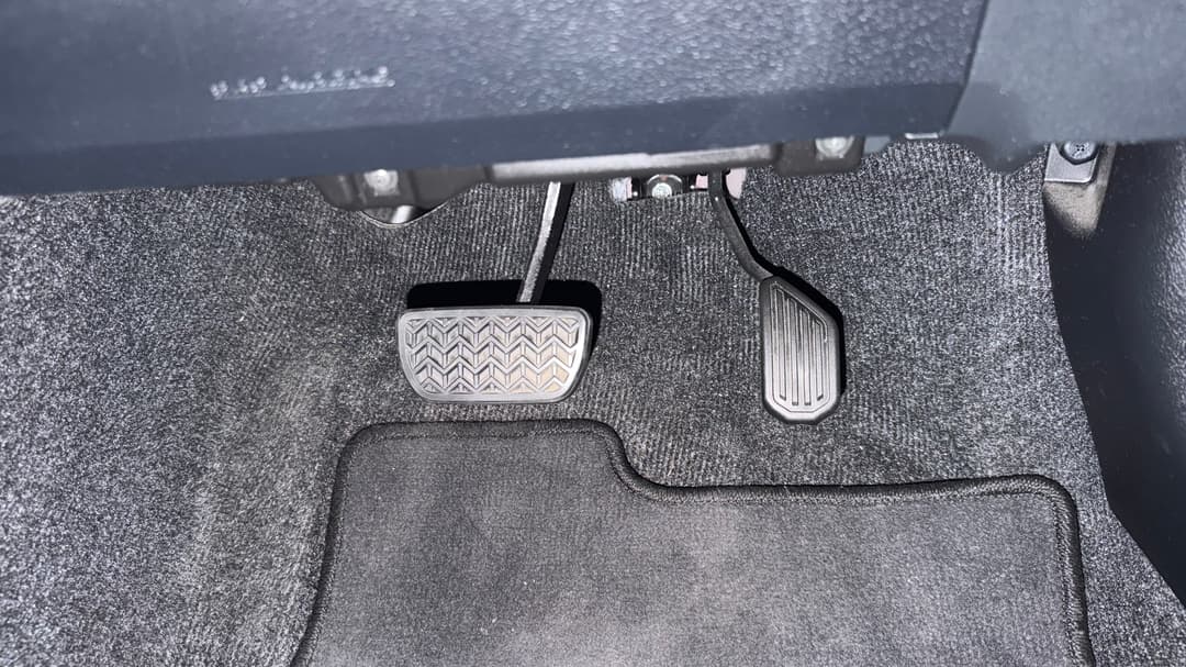 2019 Toyota Yaris Ascent, Automatic, 66843 km, Pedals and Footmat