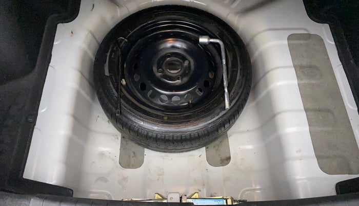 2016 Hyundai Xcent S 1.2, Petrol, Manual, 43,687 km, Spare Tyre