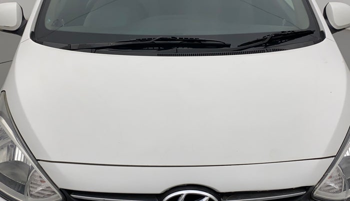 2016 Hyundai Xcent S 1.2, Petrol, Manual, 43,687 km, Bonnet (hood) - Paint has minor damage