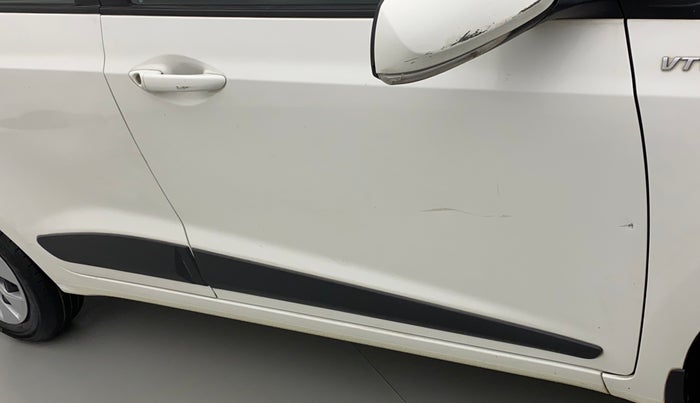 2016 Hyundai Xcent S 1.2, Petrol, Manual, 43,687 km, Driver-side door - Slightly dented