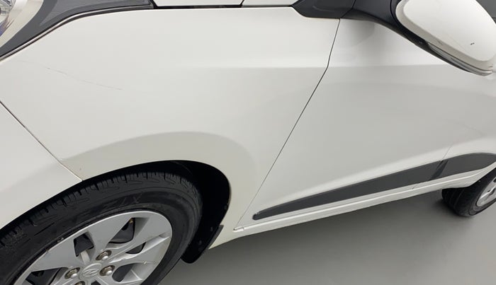 2016 Hyundai Xcent S 1.2, Petrol, Manual, 43,687 km, Left fender - Minor scratches