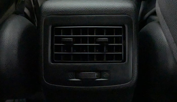 2016 Hyundai Xcent S 1.2, Petrol, Manual, 43,687 km, Rear AC Vents