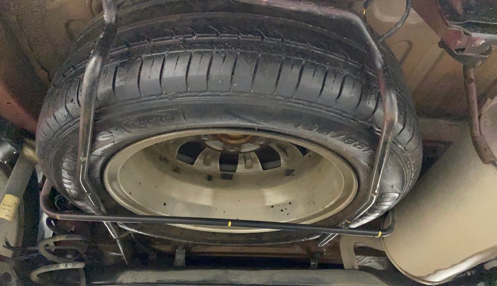 2014 Maruti Ertiga ZDI, Diesel, Manual, 95,541 km, Spare Tyre