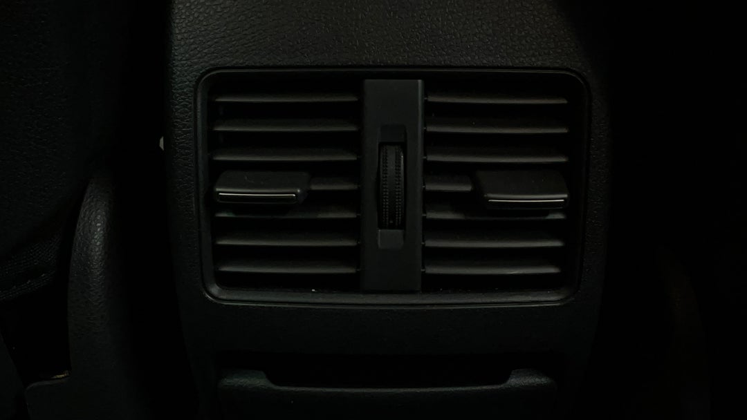 Rear A/C Vent