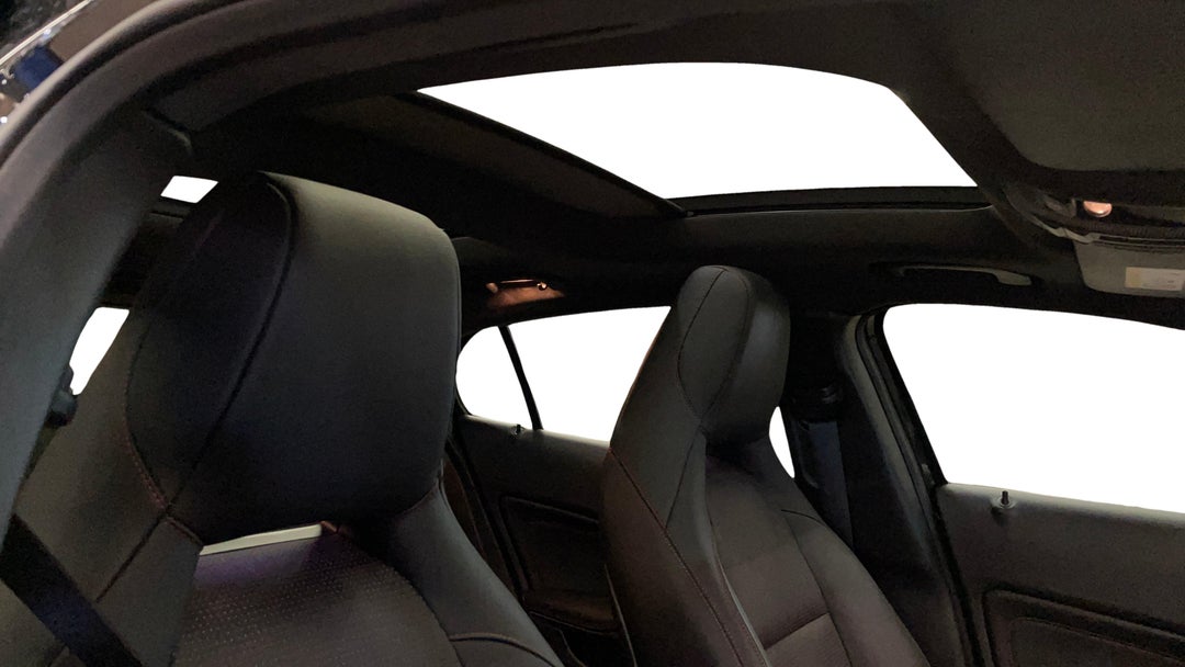 Interior Sunroof/Moonroof