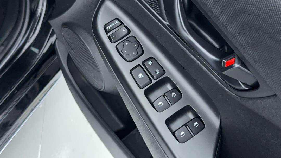 2021 Hyundai Kona N Line Premium Ttr (AWD), Automatic, 62920 km, Drivers Side Door Panel Controls