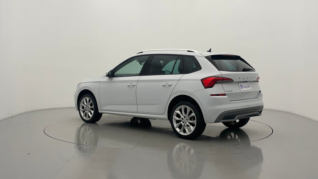 Left Back Diagonal (45- Degree) View