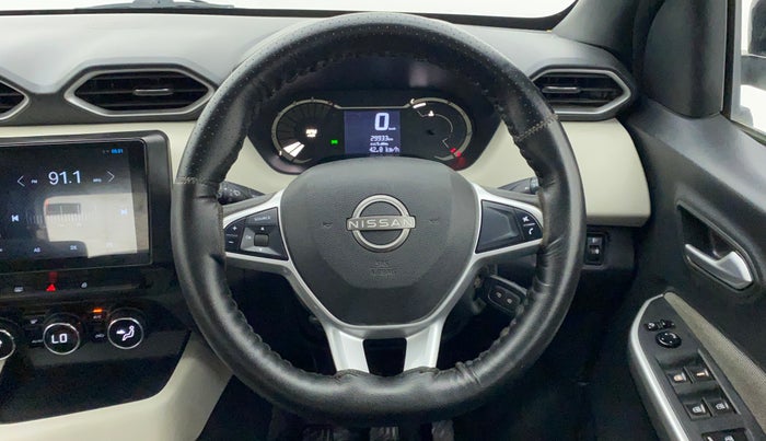 2021 Nissan MAGNITE XL TURBO, Petrol, Manual, 30,178 km, Steering Wheel Close Up