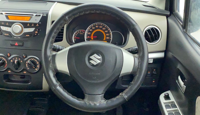 2016 Maruti Wagon R 1.0 VXI OPT, Petrol, Manual, 40,874 km, Steering Wheel Close Up