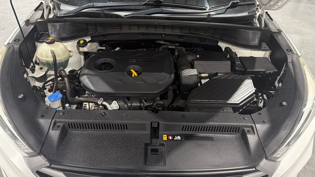 2017 Hyundai Tucson Active (FWD), Automatic, 91883 km, Open Bonnet (Engine)