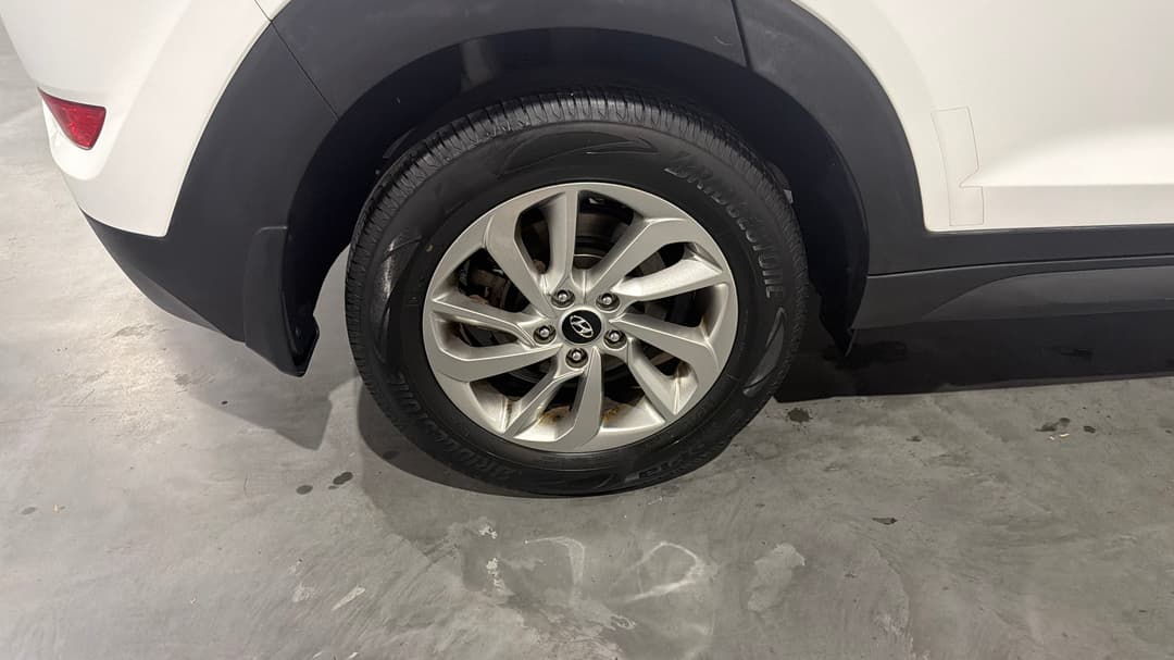 2017 Hyundai Tucson Active (FWD), Automatic, 91883 km, Right Rear Wheel