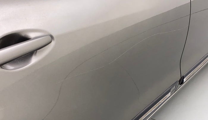 2022 Maruti Dzire ZXI CNG, CNG, Manual, 19,150 km, Right rear door - Minor scratches