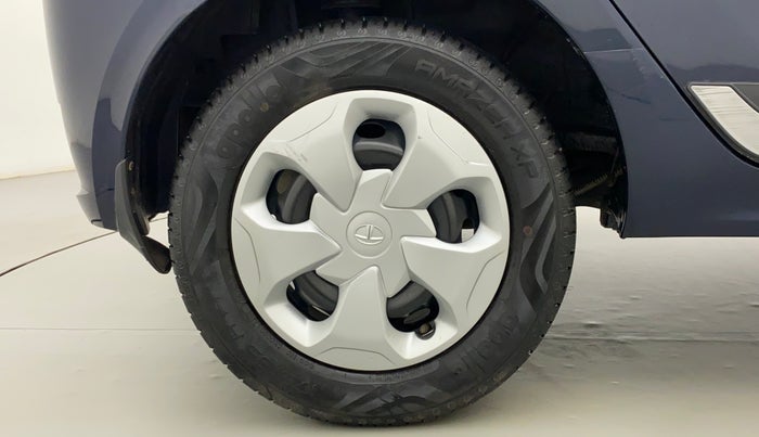 2021 Tata Tiago XT (O) PETROL, Petrol, Manual, 10,696 km, Right Rear Wheel