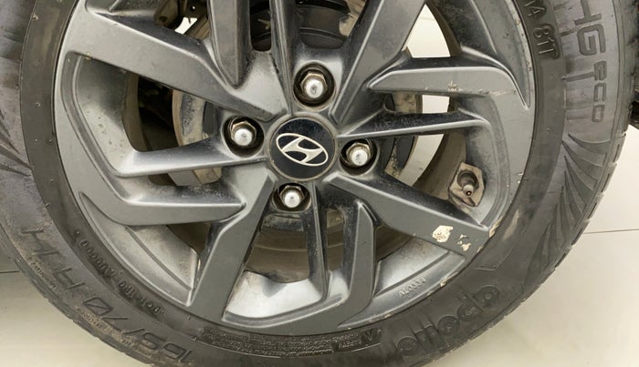2021 Hyundai GRAND I10 NIOS SPORTZ 1.2 KAPPA VTVT CNG, CNG, Manual, 99,699 km, Left rear tyre - Minor scratches