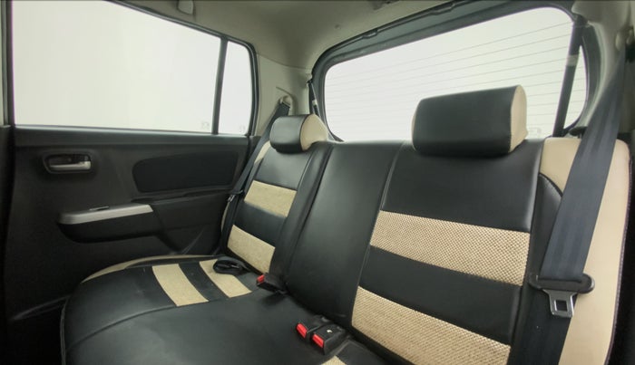 2010 Maruti Wagon R 1.0 VXI, Petrol, Manual, 66,835 km, Right Side Rear Door Cabin