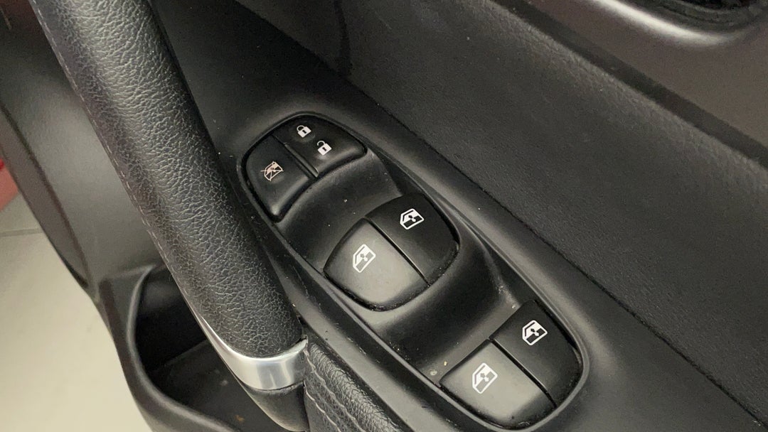 Drivers Side Door Panel Controls