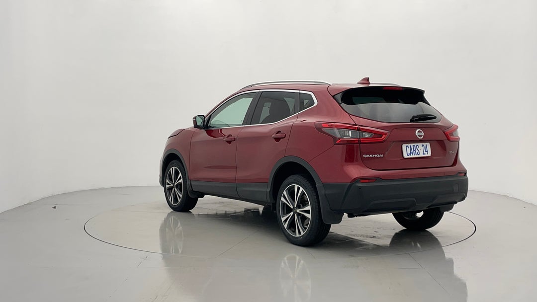 Left Back Diagonal (45- Degree) View