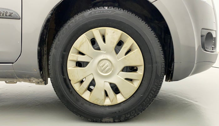 2011 Maruti Ritz VXI, Petrol, Manual, 1,04,495 km, Right Front Wheel
