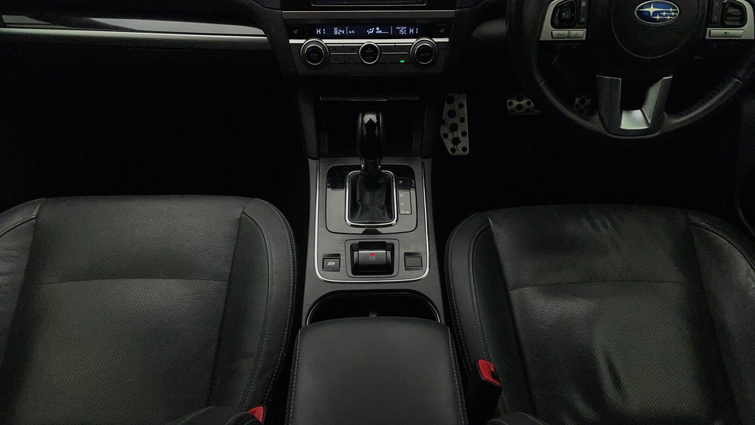 2016 Subaru Liberty 2.5i Premium, Automatic, 142898 km, Center Console