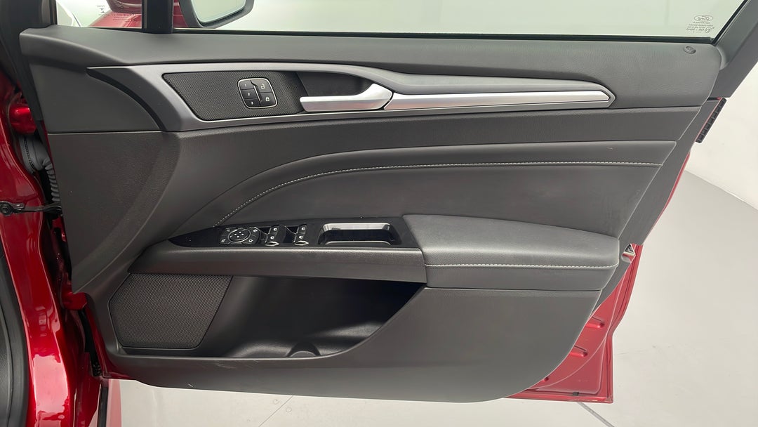 2017 Ford Mondeo Titanium Tdci, Automatic, 97140 km, Speaker View