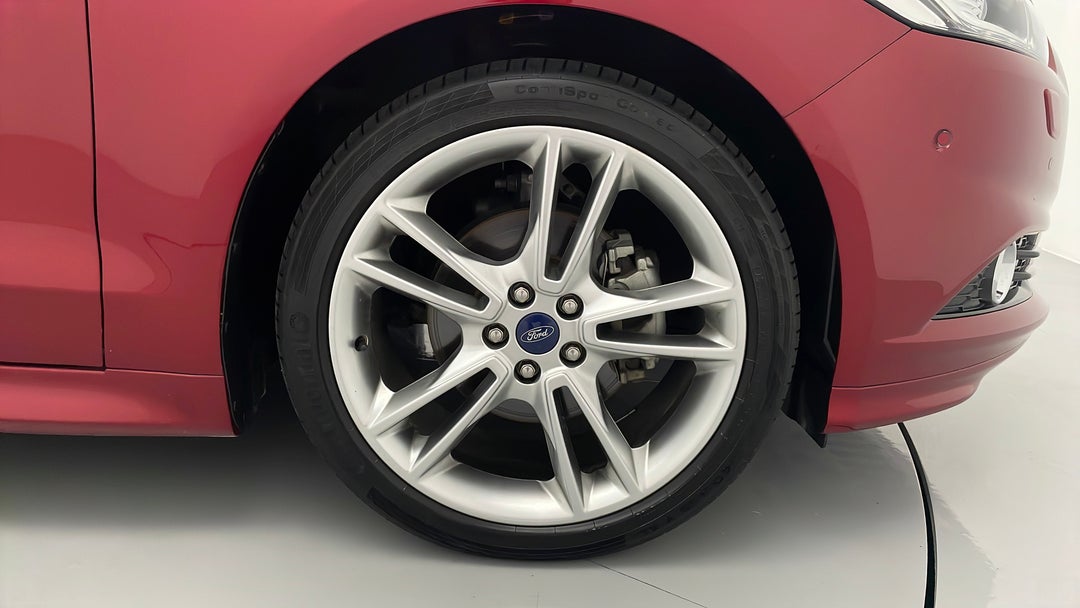 2017 Ford Mondeo Titanium Tdci, Automatic, 97140 km, Right Front Wheel