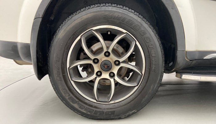 2018 Mahindra XUV500 W7 FWD, Diesel, Manual, 67,544 km, Right Rear Wheel