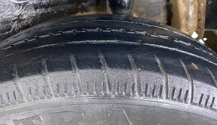 2018 Maruti Celerio VXI CNG, CNG, Manual, 76,475 km, Left Rear Tyre Tread