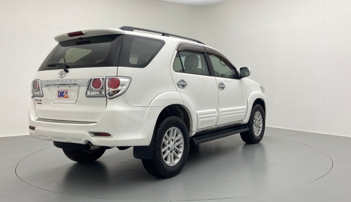 2012 Toyota Fortuner 3.0 AT 4X2, Diesel, Automatic, 1,59,025 km, Right Back Diagonal