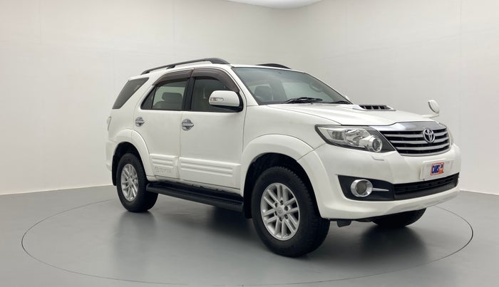 2012 Toyota Fortuner 3.0 AT 4X2, Diesel, Automatic, 1,59,025 km, Right Front Diagonal