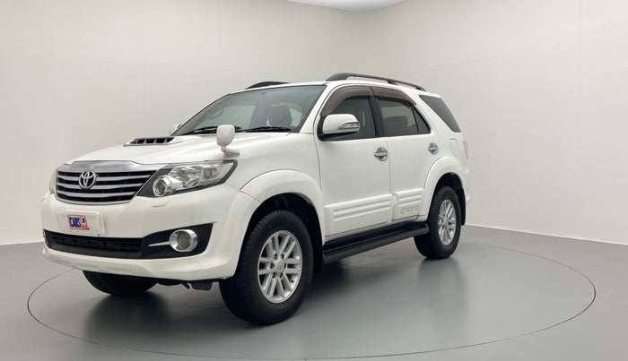 2012 Toyota Fortuner 3.0 AT 4X2, Diesel, Automatic, 1,59,025 km, Left Front Diagonal