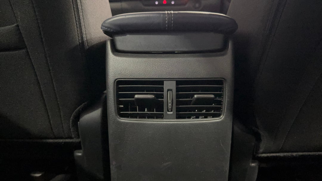 Rear A/C Vent