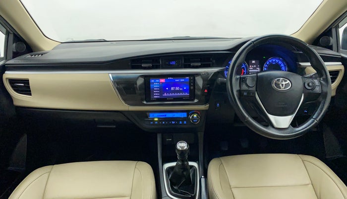 2016 Toyota Corolla Altis GL, Petrol, Manual, 38,845 km, Dashboard