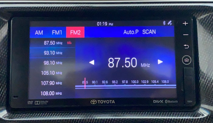 2016 Toyota Corolla Altis GL, Petrol, Manual, 38,845 km, Infotainment System