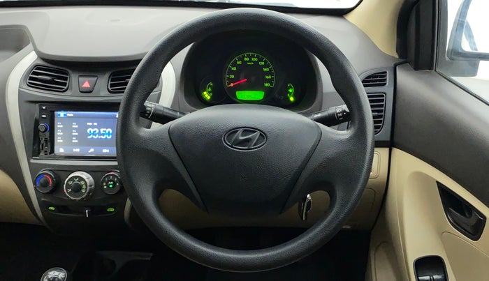 2017 Hyundai Eon ERA + SE, Petrol, Manual, 37,785 km, Steering Wheel Close Up