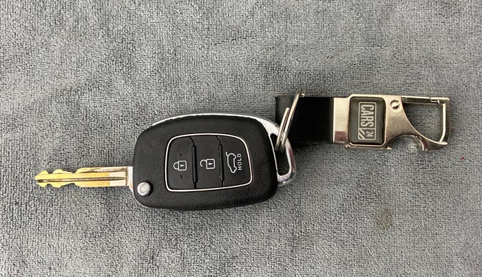2018 Hyundai Creta E PLUS 1.4 DIESEL, Diesel, Manual, 65,326 km, Key Close Up