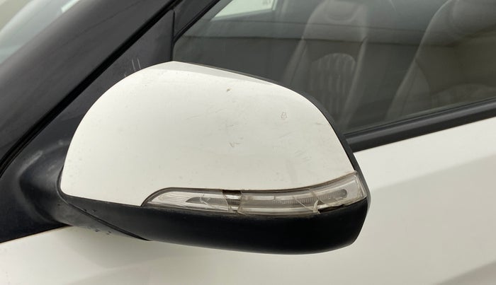 2018 Hyundai Creta E PLUS 1.4 DIESEL, Diesel, Manual, 65,326 km, Left rear-view mirror - Indicator light has minor damage