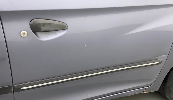 2011 Hyundai Eon MAGNA O, Petrol, Manual, 58,035 km, Driver-side door - Minor scratches
