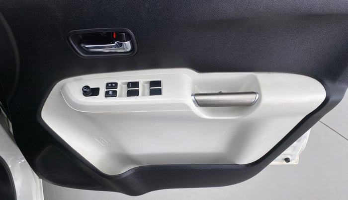 2018 Maruti IGNIS DELTA 1.2 K12, Petrol, Manual, 37,389 km, Driver Side Door Panels Control