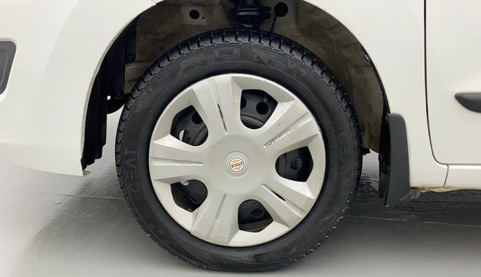2017 Maruti Wagon R 1.0 VXI, Petrol, Manual, 35,240 km, Left Front Wheel