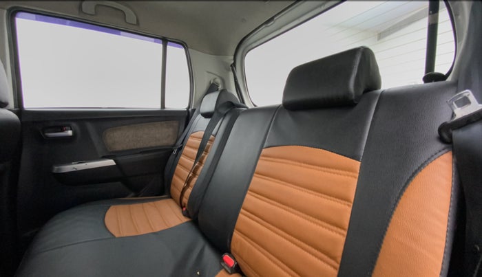 2016 Maruti Wagon R 1.0 VXI AMT, Petrol, Automatic, 80,696 km, Right Side Rear Door Cabin
