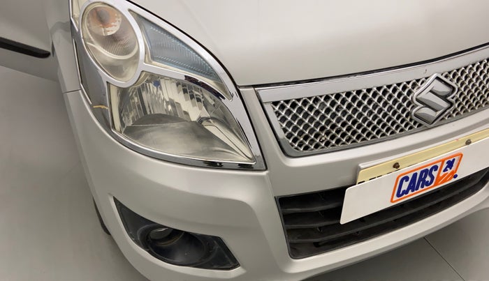 2016 Maruti Wagon R 1.0 VXI AMT, Petrol, Automatic, 80,696 km, Right fog light cover - Chrome has minor damage