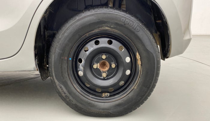2018 Maruti Swift VXI, Petrol, Manual, 30,426 km, Left Rear Wheel