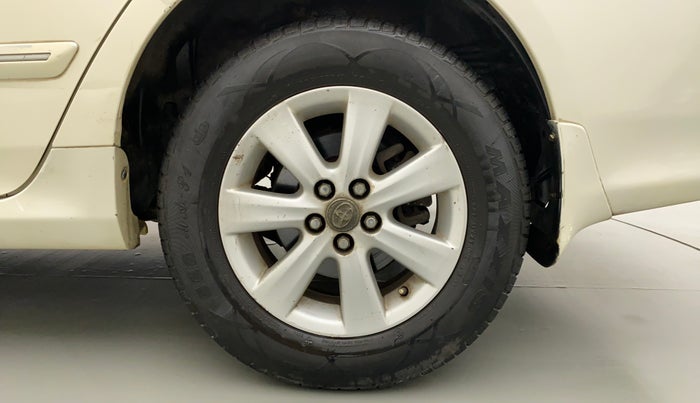 2010 Toyota Corolla Altis G PETROL, Petrol, Manual, 73,233 km, Left Rear Wheel