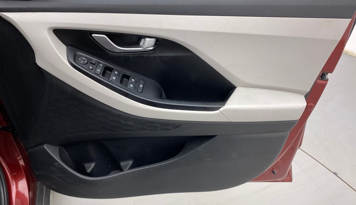 2020 Hyundai Creta SX IVT 1.5 PETROL, Petrol, Automatic, 22,619 km, Driver Side Door Panels Control