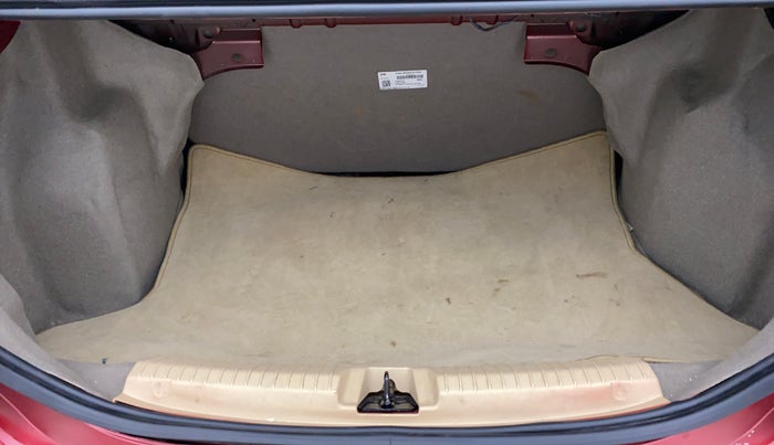 2015 Ford Figo Aspire 1.2 TITANIUM+ PETROL, Petrol, Manual, 22,831 km, Boot Inside View
